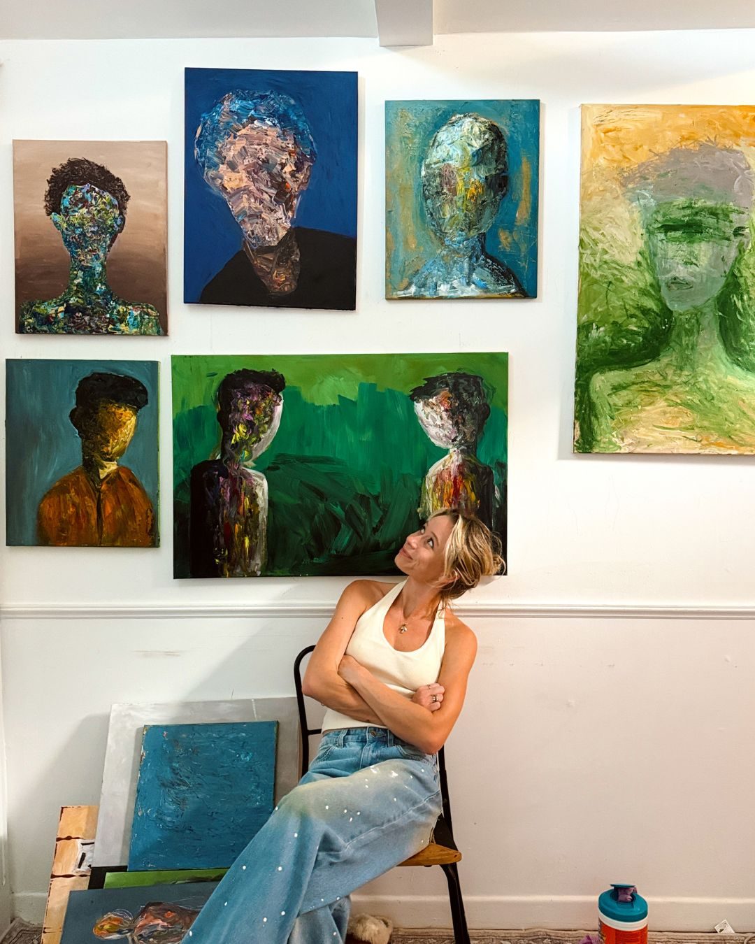 Behind the work 16